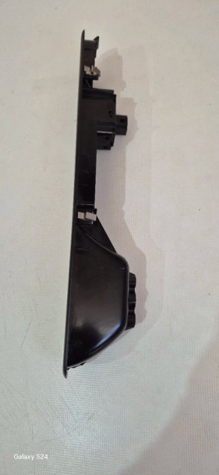 Mando elevalunas delantero meganne 3
