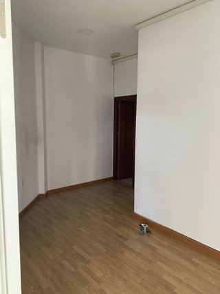Local comercial en alquiler en Cortadura - Zona Franca  en Cádiz
