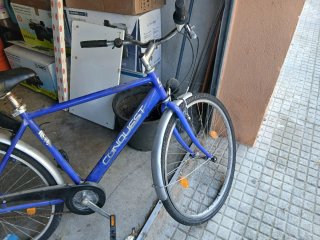 Bicicleta azul CONQUEST