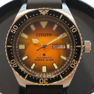 RELOJ CITIZEN AUTOMATICO 8204-A5K1201 CAJA