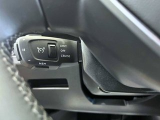 PEUGEOT 3008 Hybrid 225 eEAT8 Allure