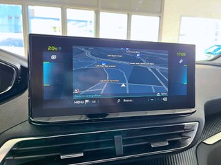 PEUGEOT 3008 Hybrid 225 eEAT8 Allure