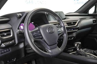 Lexus UX 2.0 250h Business