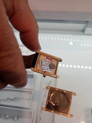 Reloj Cartier Chapado Oro