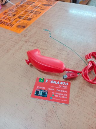 MANDO NUNCHUK WII COMPATIBLE ROJO