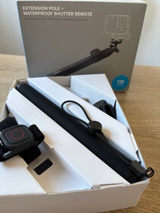 GoPro Hero 12 Black Cámara + extension pole +mando
