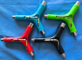 Herramienta Y-Tool Skate Multifunción y Troquel