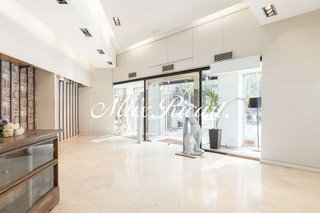 Local comercial en alquiler en La Nova Esquerra de l'Eixample en Barcelona