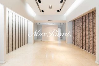 Local comercial en alquiler en La Nova Esquerra de l'Eixample en Barcelona