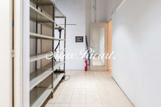 Local comercial en alquiler en La Nova Esquerra de l'Eixample en Barcelona