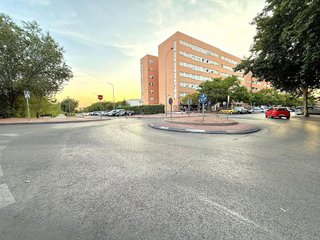 Local comercial en alquiler en Sur - PAU 4 en Móstoles