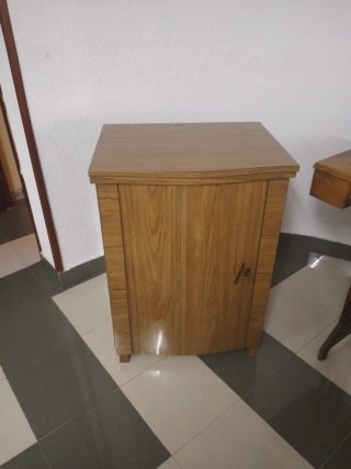 Máquina de coser Sigma antigua