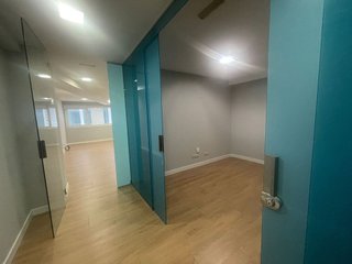 Oficina en alquiler en Ensanche - Sar en Santiago de Compostela