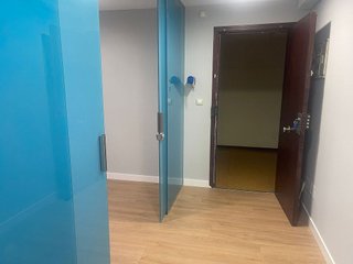 Oficina en alquiler en Ensanche - Sar en Santiago de Compostela
