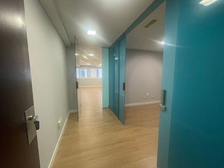 Oficina en alquiler en Ensanche - Sar en Santiago de Compostela