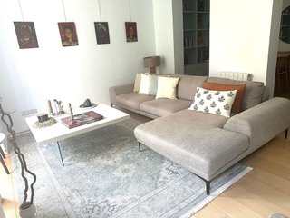 Piso en alquiler en Almagro en Madrid
