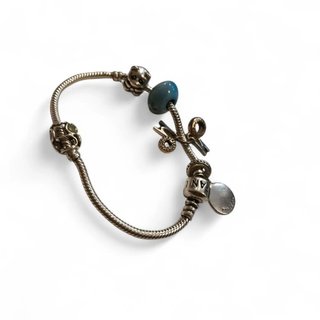 PULSERA PANDORA 5 CHARMS