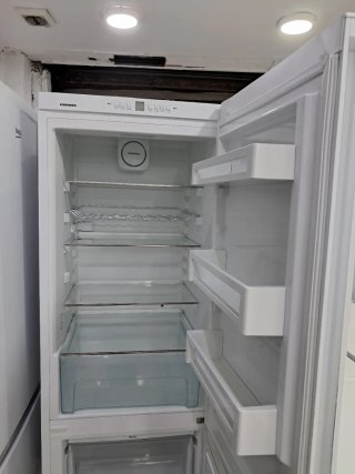 Nevera Liebherr Blanca