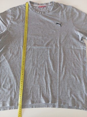 Camiseta Puma Gris Logo Bordado con defectos