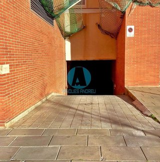 Garaje en venta en El Palau - Escorxador en Mataró
