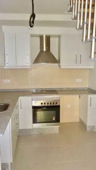 Dúplex en alquiler en Montolivet en Valencia