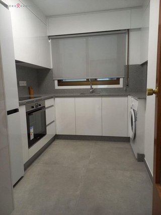 Piso en alquiler en Ensanche - Sar en Santiago de Compostela