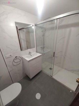 Piso en alquiler en Ensanche - Sar en Santiago de Compostela