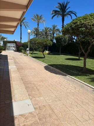 Piso en alquiler en Playa de San Juan en Alicante