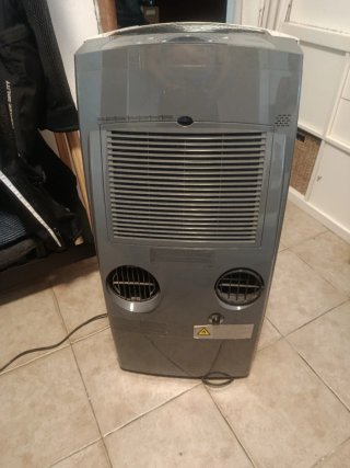 Aire Acondicionado Portátil DeLonghi Pingüino