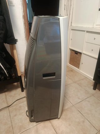 Aire Acondicionado Portátil DeLonghi Pingüino