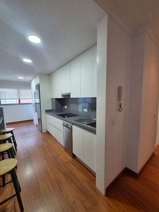Piso en alquiler en Santa Catalina - Canteras en Palmas de Gran Canaria(Las)