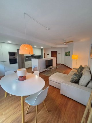 Piso en alquiler en Santa Catalina - Canteras en Palmas de Gran Canaria(Las)