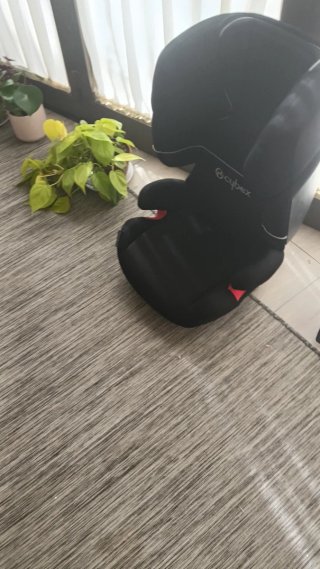 Silla de coche Cybex negra
