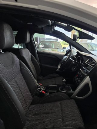 Citroen DS4 1.6 HDi Chic OFERTA DE VERANO