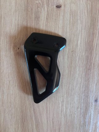 Talonera protector derecha Suzuki GSXR K1 K2 K3