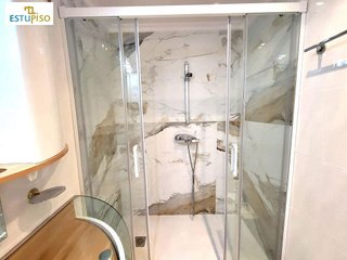 Piso en alquiler en Centro Ciudad en León
