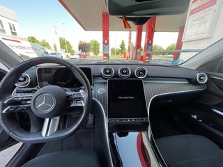 Renting Mercedes-Benz Clase C 2025