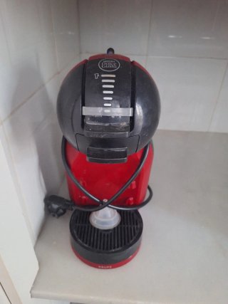 Cafetera Nescafé Dolce Gusto Roja