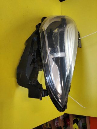 FARO DELANTERO IZQUIERDO RENAULT MEGANE III