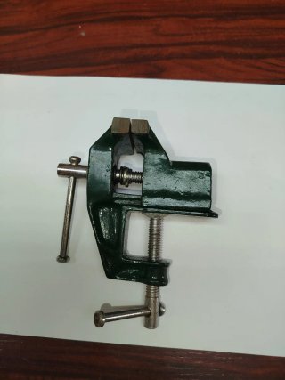 Mini tornillo de banco