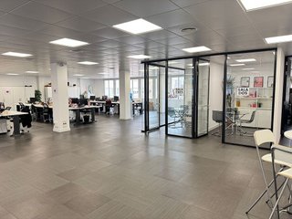 Oficina en alquiler en Les Corts en Barcelona