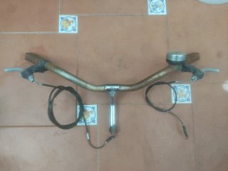Manillar de bicicleta completo