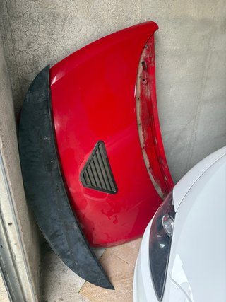 Capó Seat Leon Supercopa MK2 Rojo