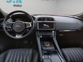 Jaguar F-Pace 3.0 TDV6 221 kW