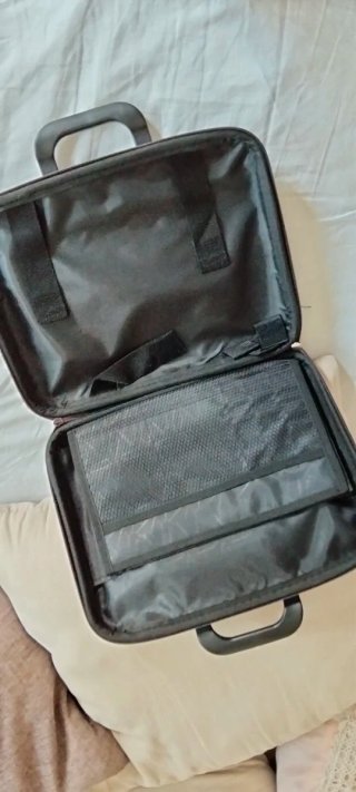 Borsa porta PC Bombata in similpelle marrone