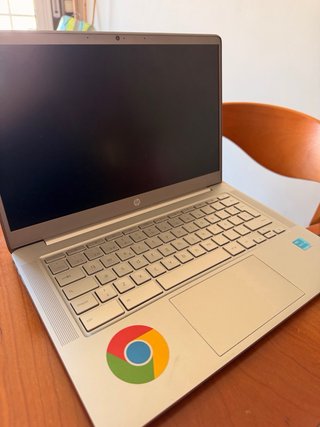 HP Chromebook 14-na1006ns Gris