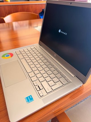 HP Chromebook 14-na1006ns Gris