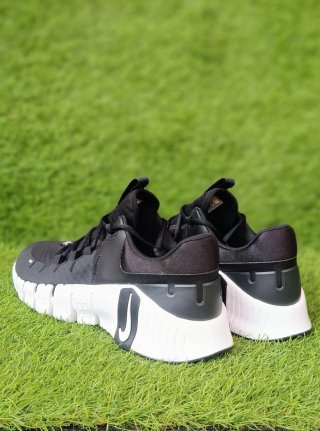 Envío incluido!! NIKE FREE METCON 5