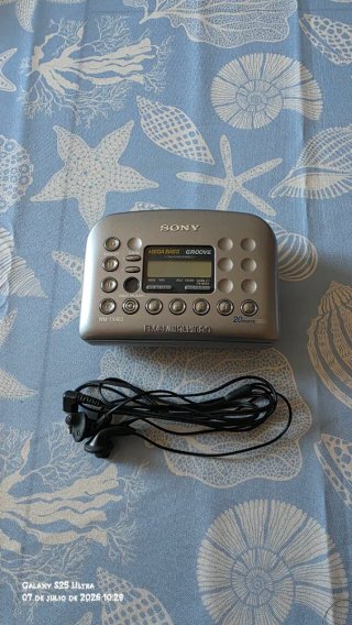Walkman Sony WM-FX483 Radio Cassette Player