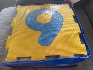 Puzzle suelo de colores.20 piezas